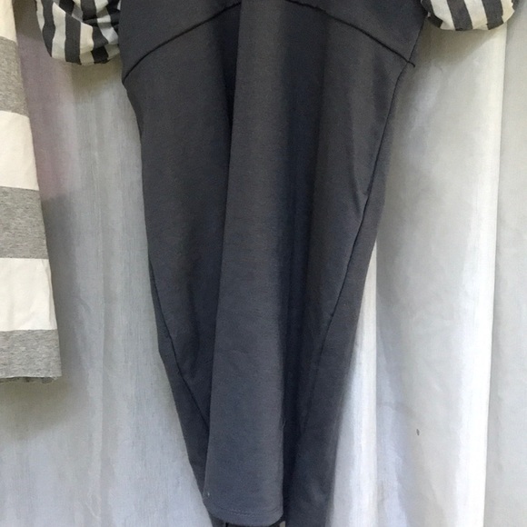 Derek heart dress - Picture 3 of 13